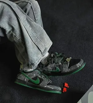 #Nike #Dunk Sb X There #Skateboards #Low Shoes
#Men