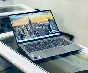 New Laptop Lenovo ThinkBook 15 16GB Intel Core Ultra 7 SSD 512GB