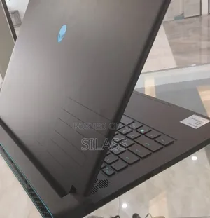 New Laptop Alienware M15 R3 16GB AMD Ryzen 7 SSD 512GB