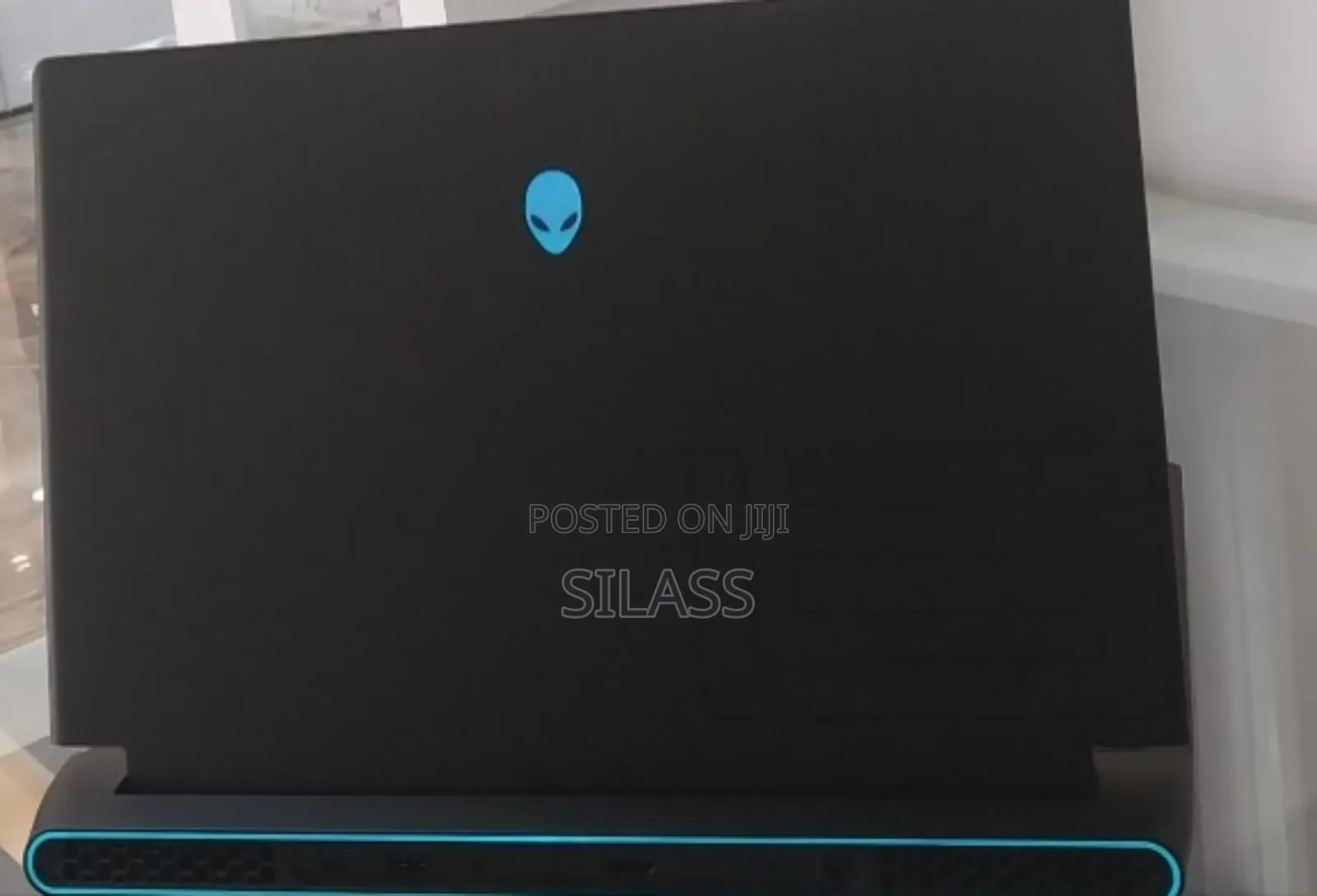 New Laptop Alienware M15 R3 16GB AMD Ryzen 7 SSD 512GB
