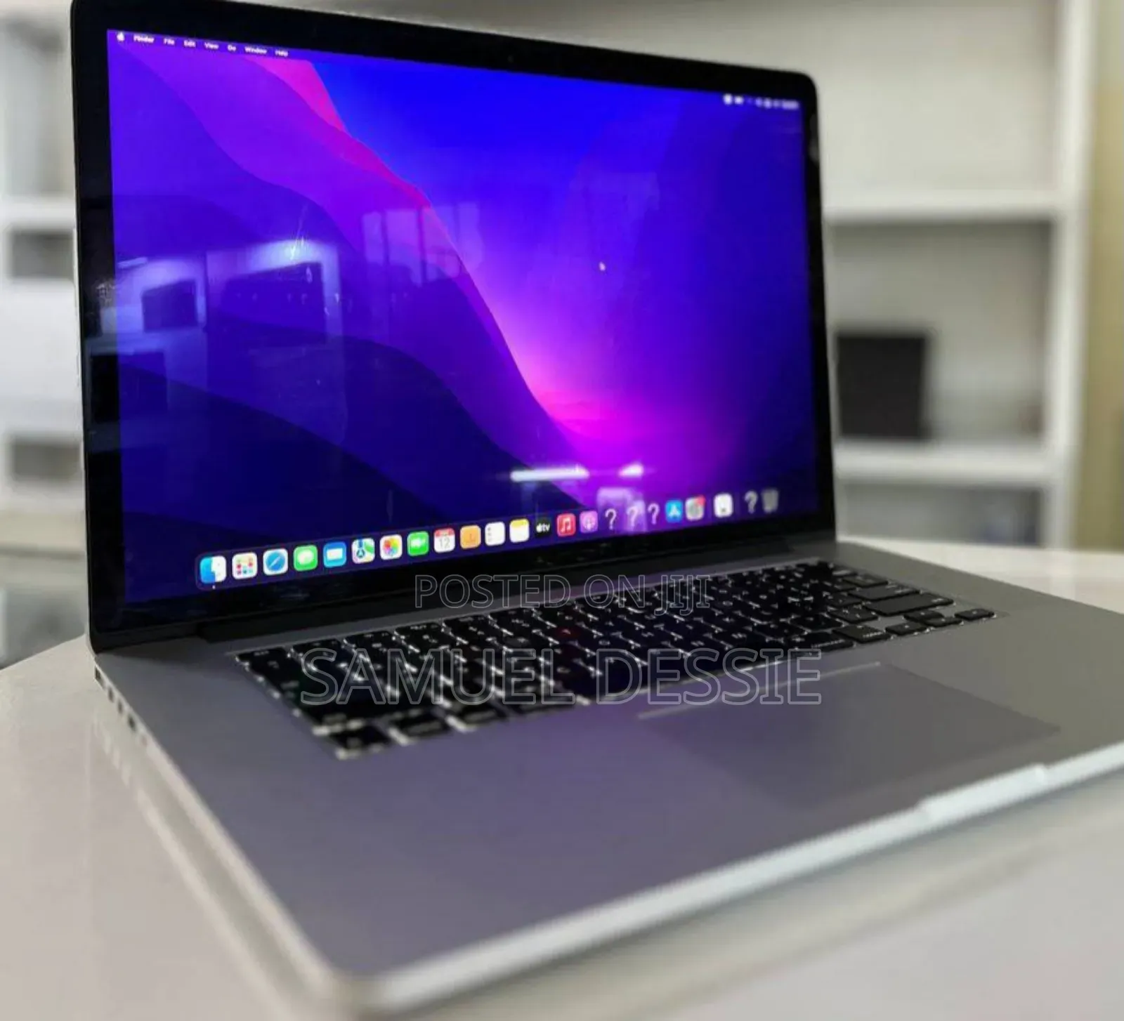 New Laptop Apple MacBook Pro 2015 16GB Intel Core I7 SSD 512GB