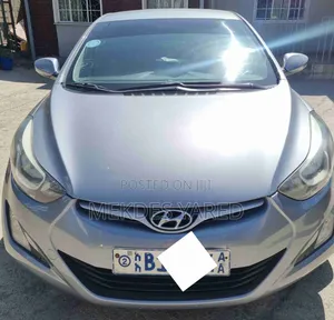 Photo - Hyundai Elantra 2015 Gray