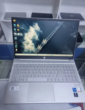 Photo - New Laptop HP Stream Notebook 16GB Intel Core I7 SSD 512GB