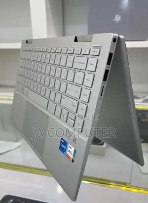 New Laptop HP Pavilion 15 8GB Intel Core I7 SSD 512GB