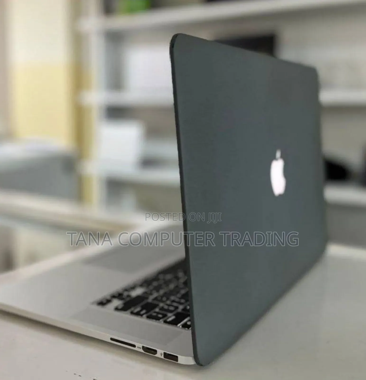 New Laptop Apple MacBook Pro 2015 16GB Intel Core I7 SSD 512GB
