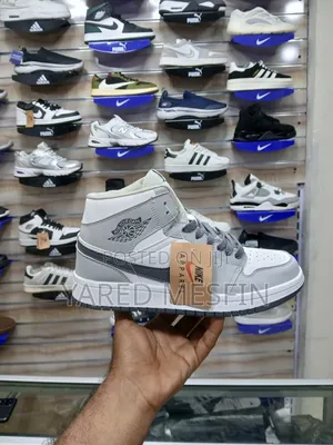 Photo - Air Jordan 1