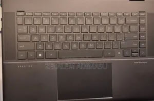 New Laptop HP Spectre X360 13 16GB Intel Core I7 SSD 1T