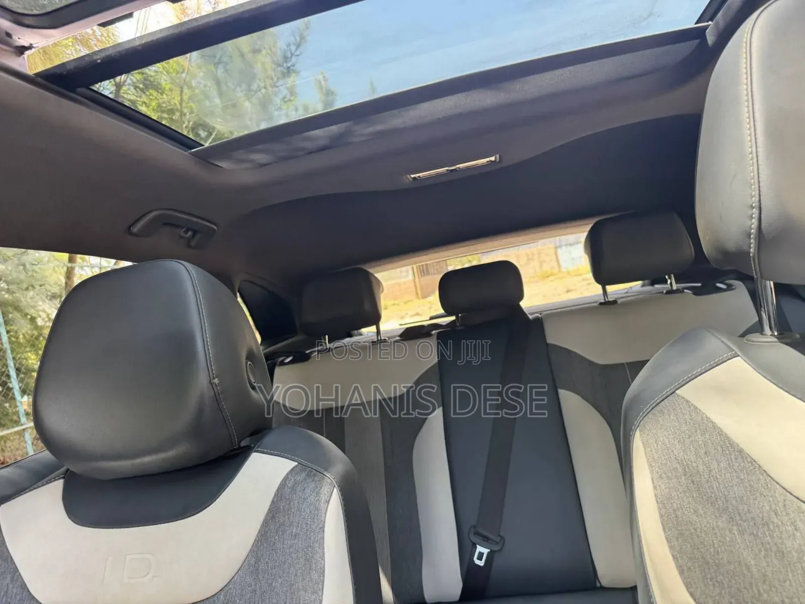 Volkswagen ID.4 2021 White