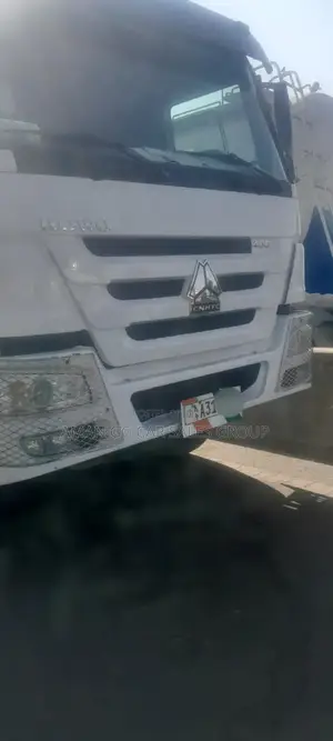 Photo - Cinotruck. 400hp.