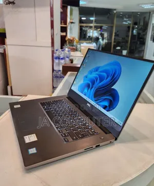 Photo - New Laptop Dell Inspiron 15 16GB Intel Core I7 SSHD (Hybrid) 750GB