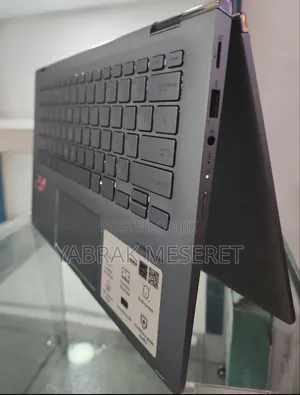 New Laptop Asus 8GB AMD Ryzen 5 SSD 256GB