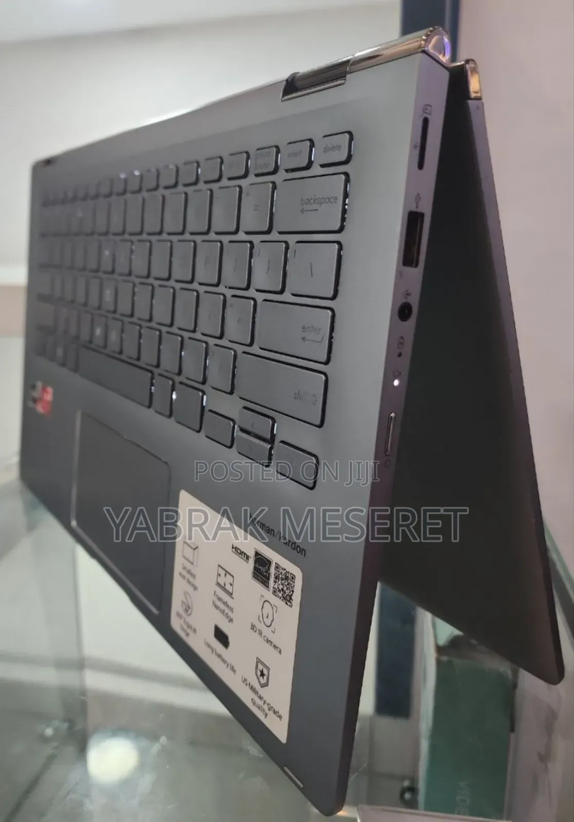 New Laptop Asus 8GB AMD Ryzen 5 SSD 256GB