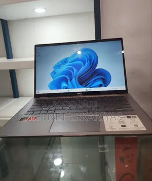 Photo - New Laptop Asus ZenBook 3 UX390UA 8GB Intel Core I5 SSD 256GB