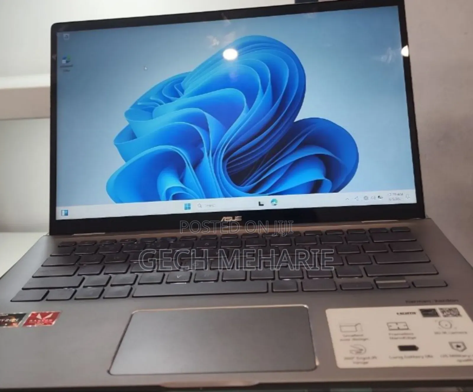 New Laptop Asus ZenBook UX430UQ 8GB AMD Ryzen 5 SSD 256GB