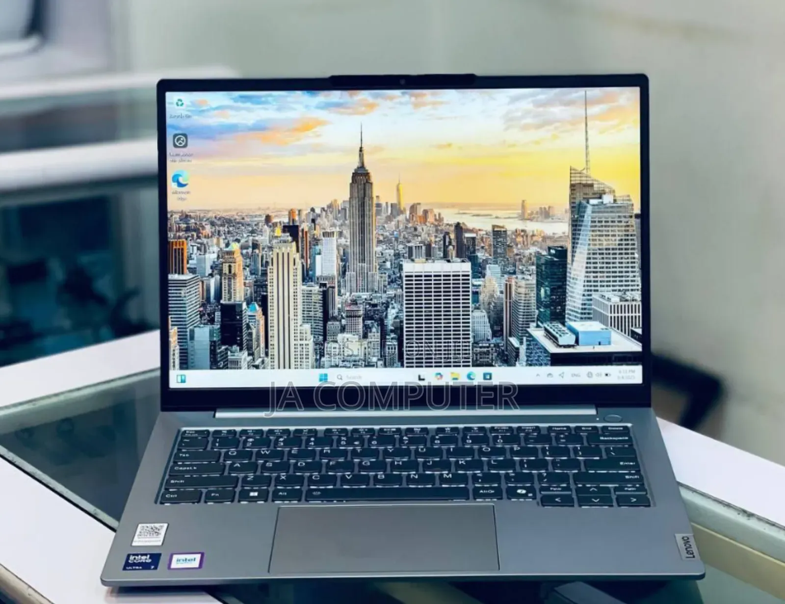 New Laptop Lenovo ThinkBook 13 16GB Intel Core Ultra 7 SSD 512GB