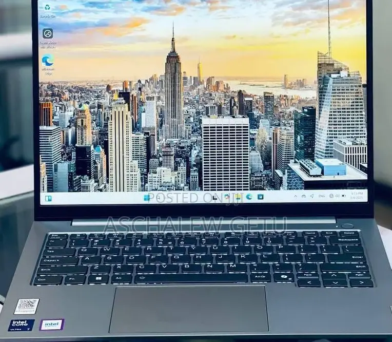 New Laptop Lenovo ThinkPad Yoga 16GB Intel Core I7 SSD 512GB