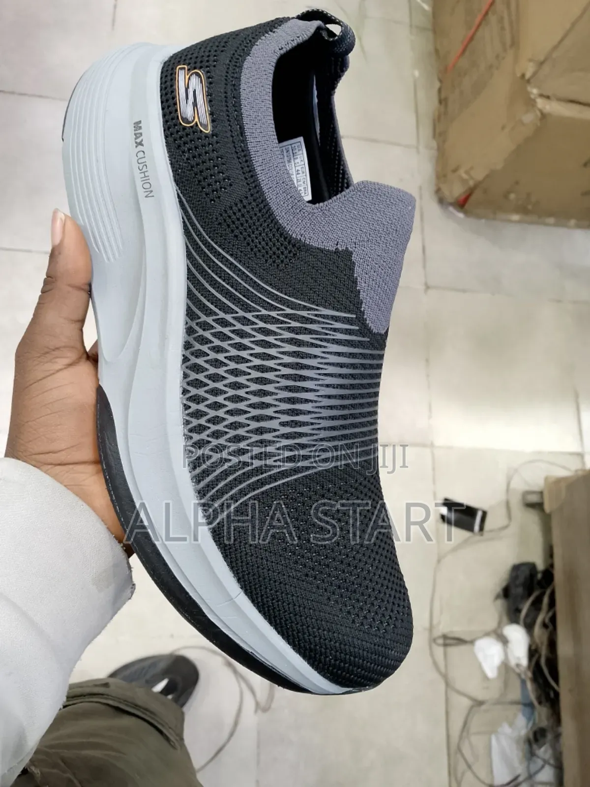 Skechers Max Cushion High Quality Shoes for You