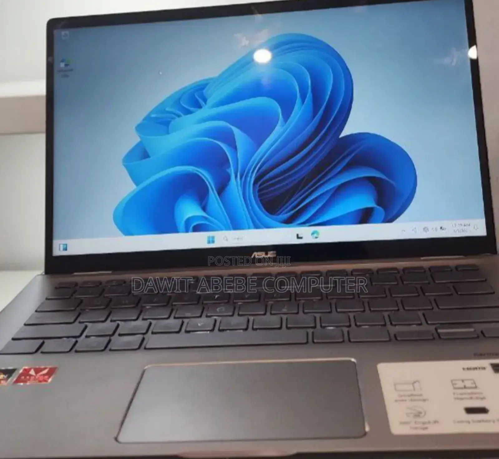 New Laptop Asus Zenbook 14 UX434 8GB Intel Core I5 SSD 256GB