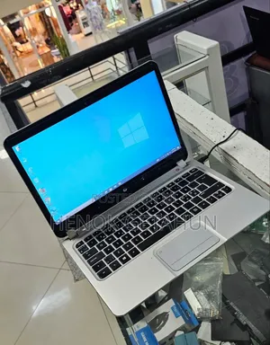 New Laptop HP Spectre 4GB Intel Core I5 SSD 128GB