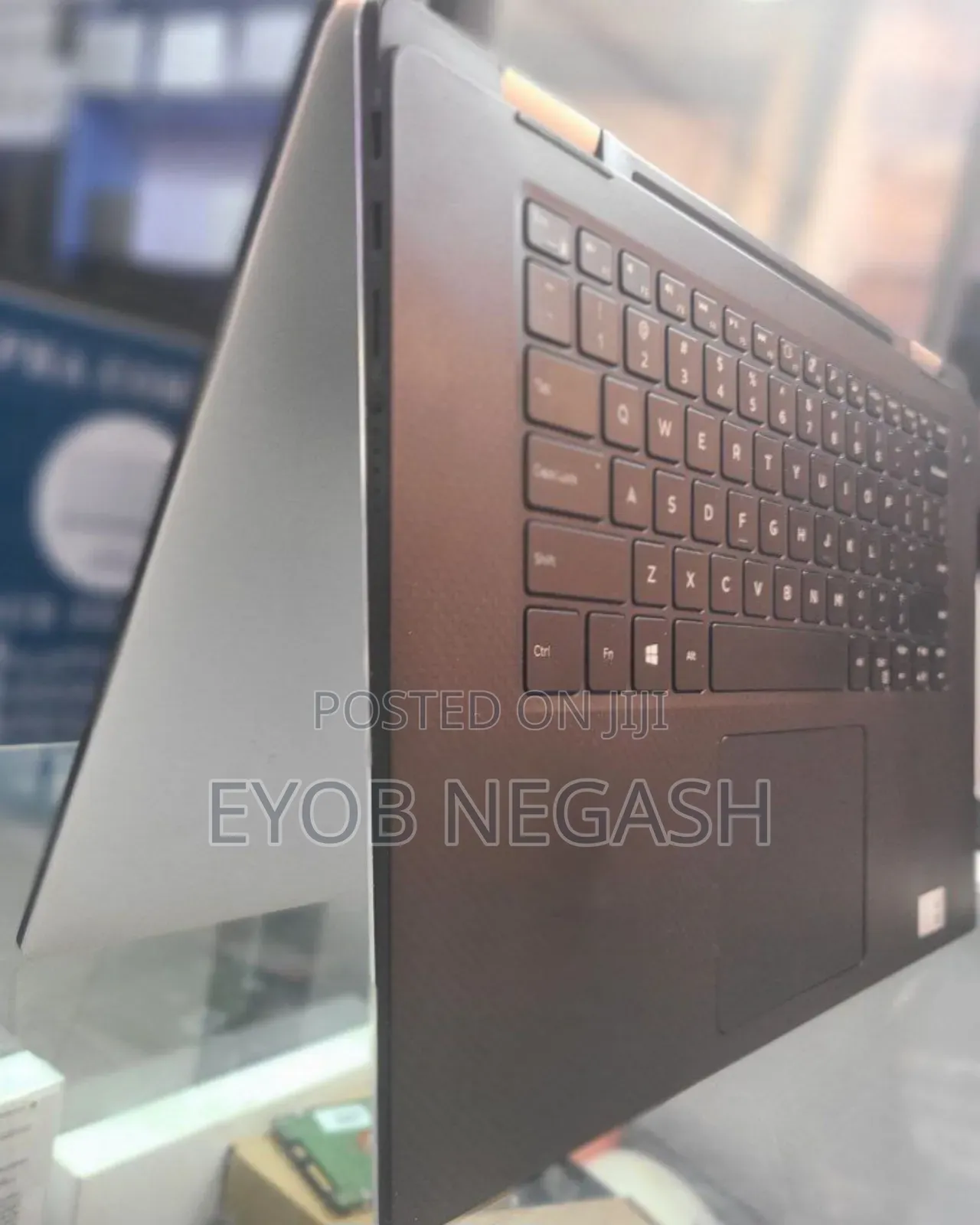 New Laptop Dell Precision 15 3520 16GB Intel Core I7 SSD 512GB