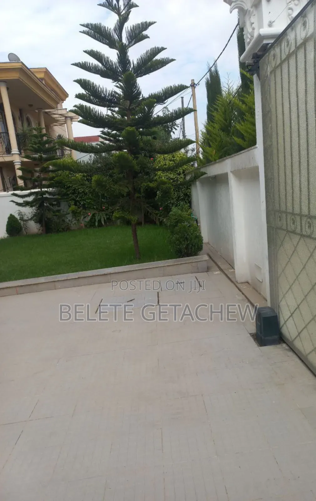 8bdrm House in Ayat, G+2+Terrace, Bole for sale