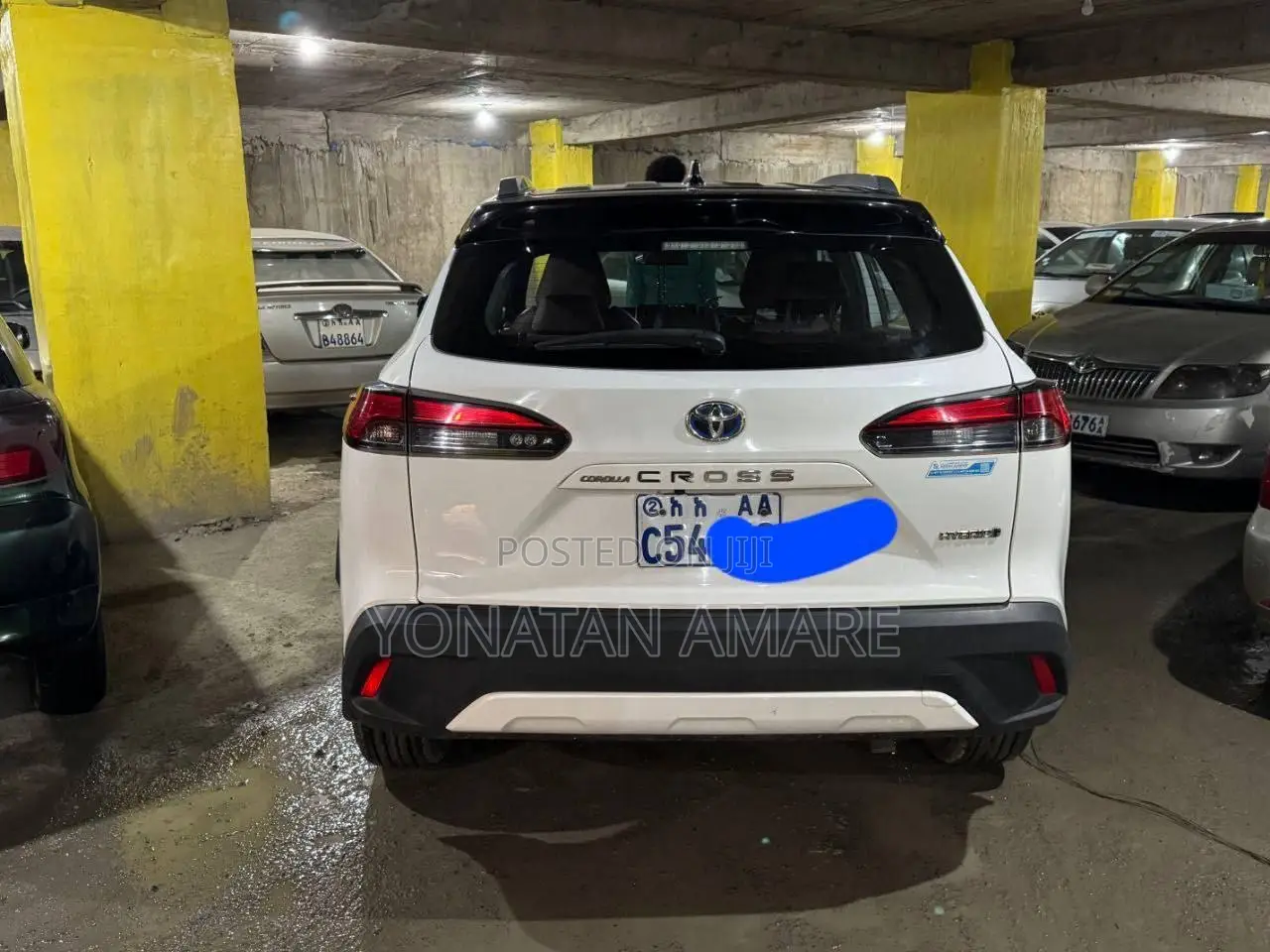 Toyota Corolla Cross Hybrid 2024 White