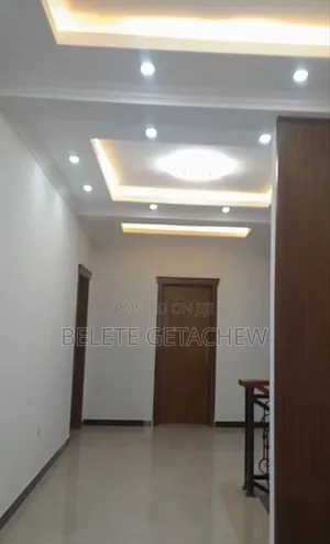 8bdrm House in Cmc Yetebaberut, G+2, Bole for sale