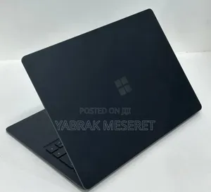 New Laptop Microsoft Surface Laptop 2 8GB Intel Core I5 SSD 256GB