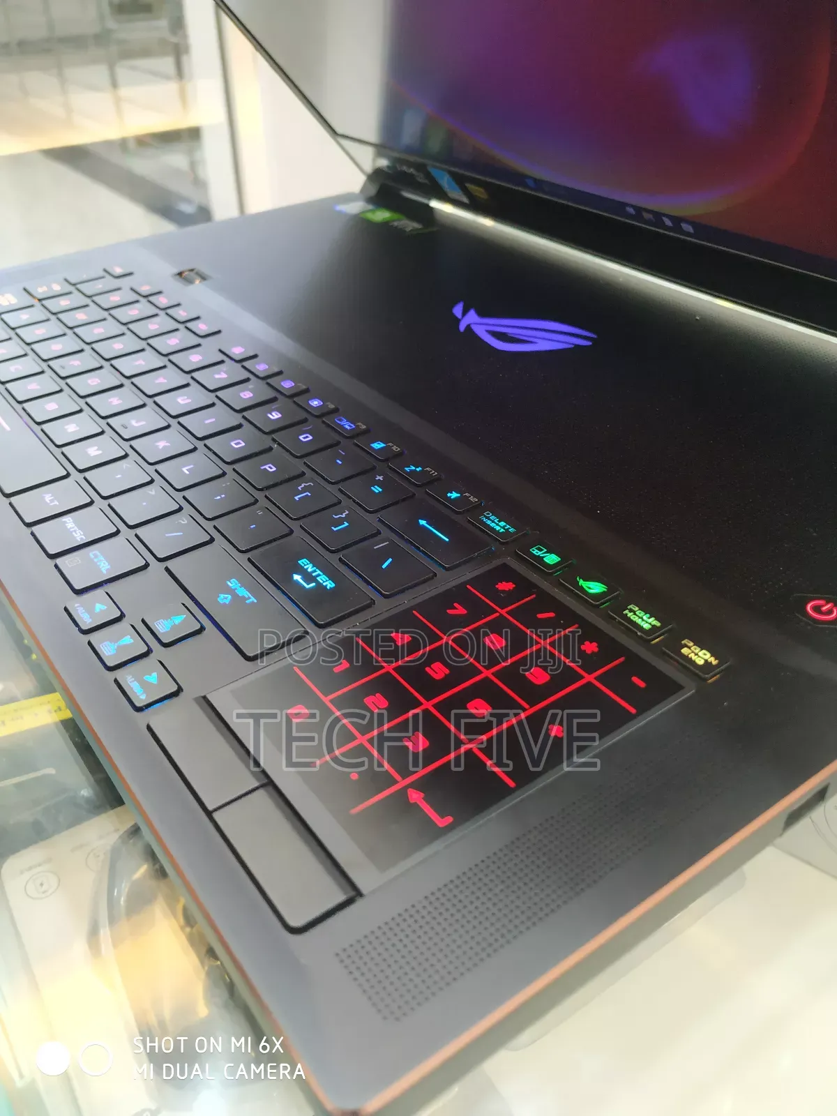 New Laptop Asus ROG Strix G17 1GB Intel Core I7 SSD 1T