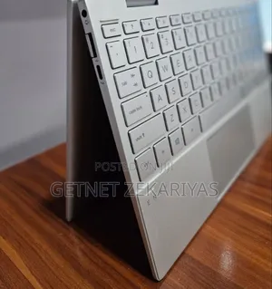 New Laptop HP Envy X360 8GB Intel Core I7 SSD 512GB