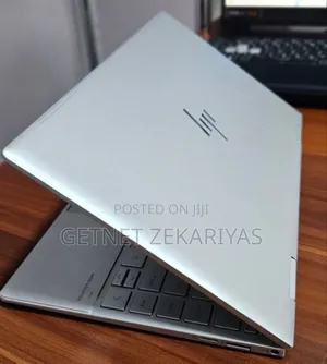 New Laptop HP Envy X360 8GB Intel Core I7 SSD 512GB