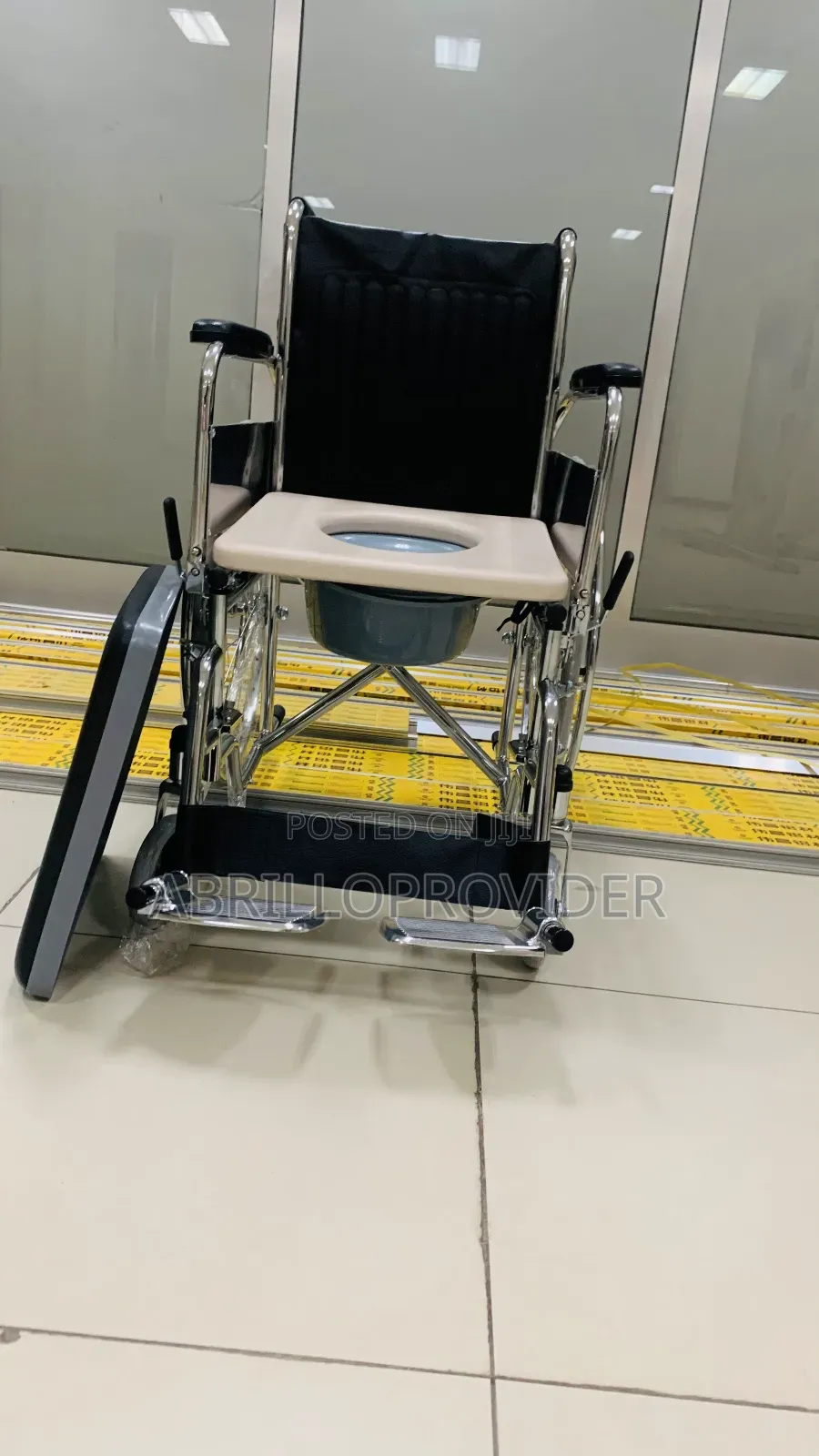 Wheelchair7wheelchair6wheelchair2wheelchair5wheelchair3wheel