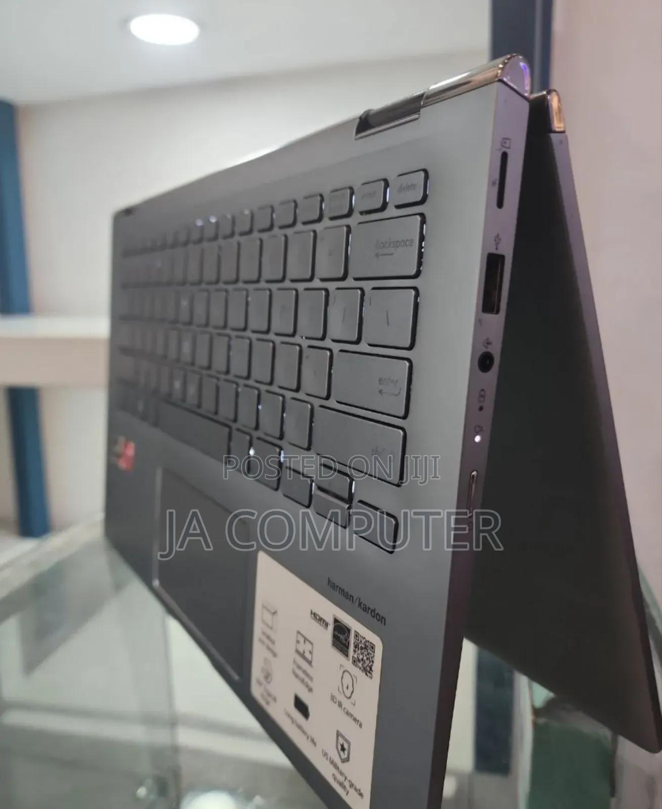 New Laptop Asus ZenBook 13 UX331UN 8GB AMD Ryzen 5 SSD 256GB