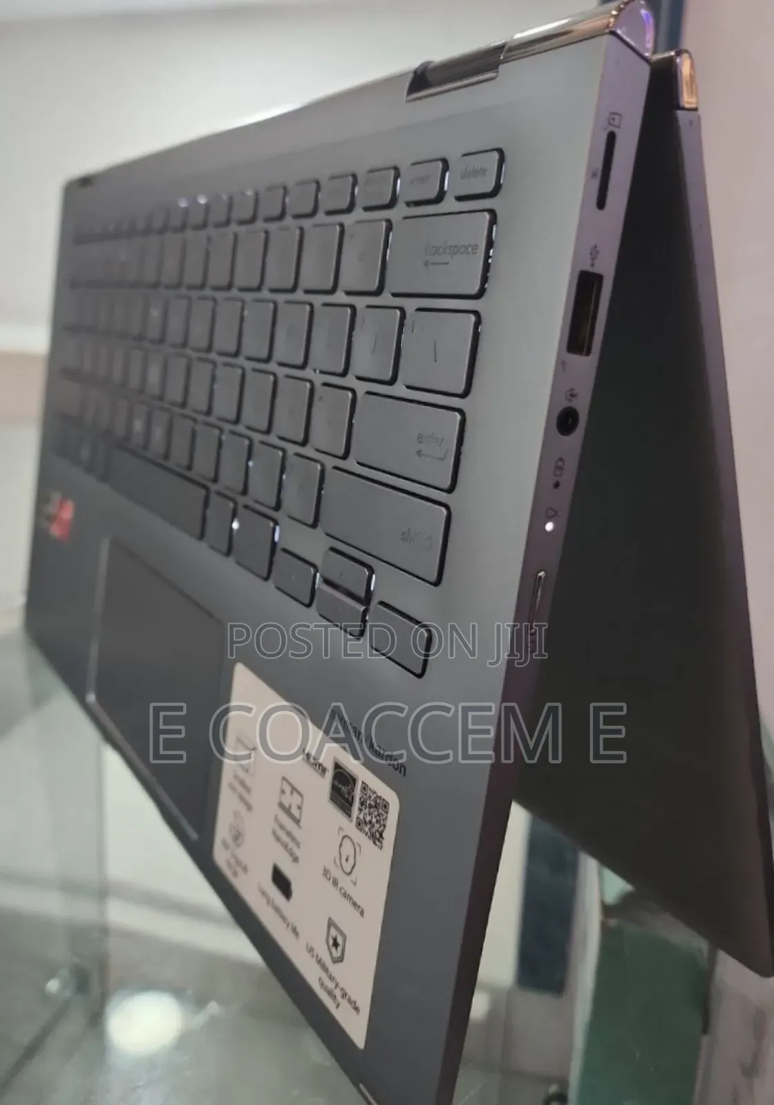 New Laptop Asus 8GB AMD Ryzen 5 SSD 256GB