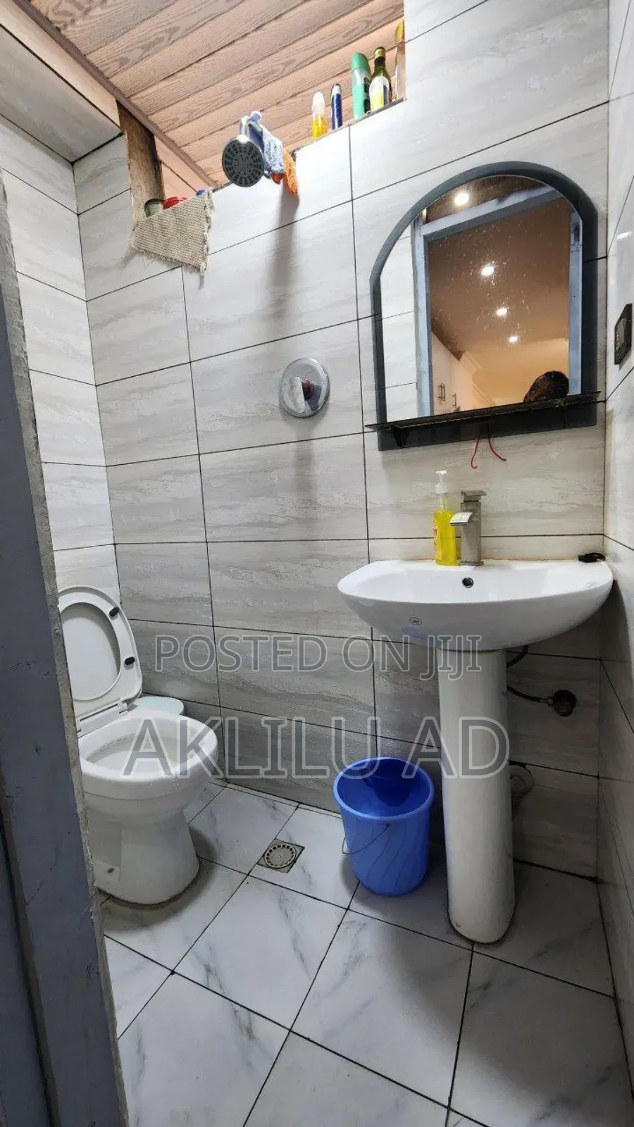 Furnished 2bdrm Condo in መገነኛ, Bole for sale