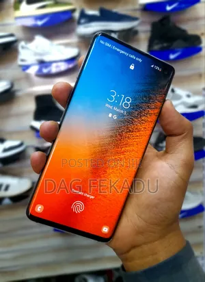Samsung Galaxy S10 128 GB Black
