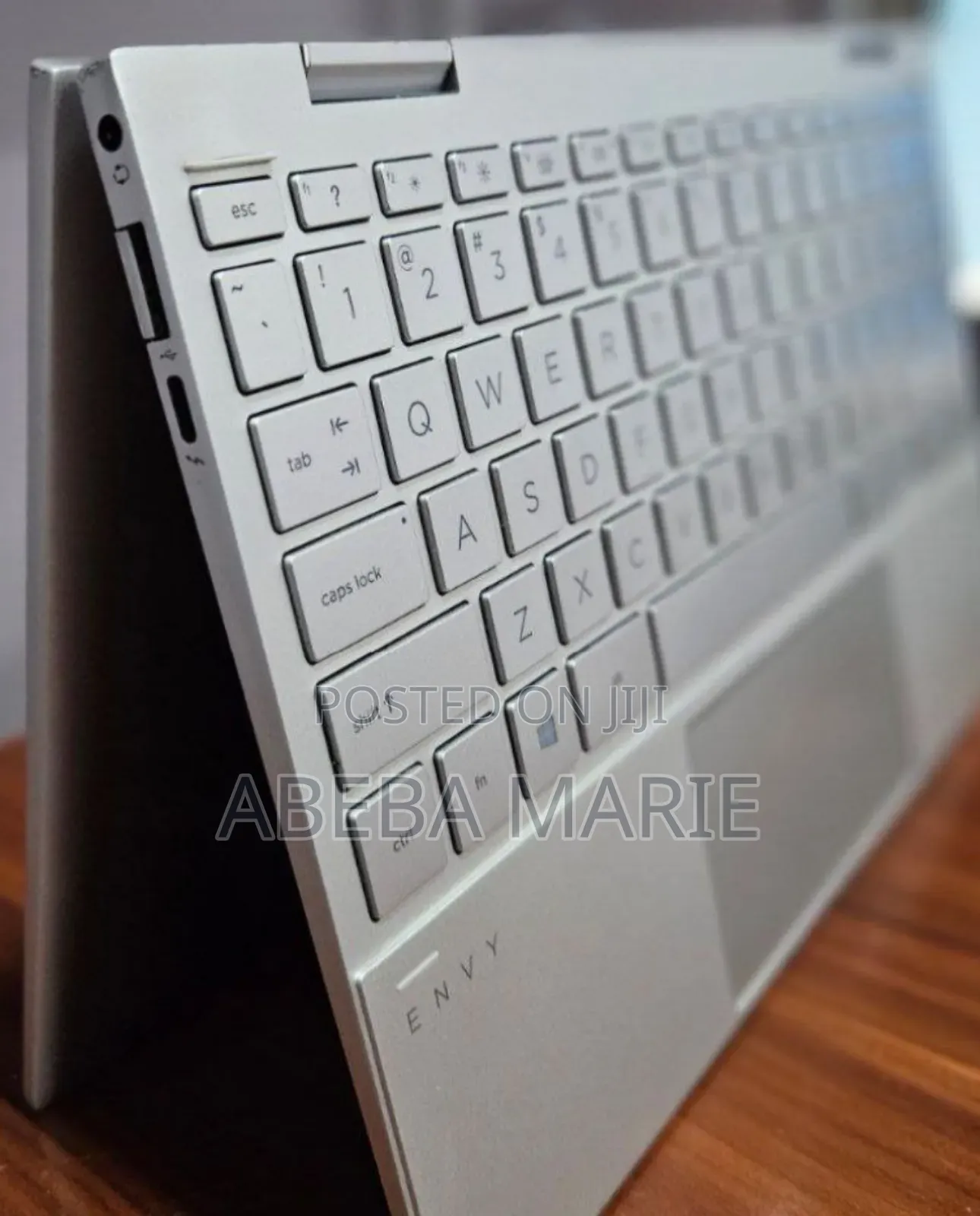 New Laptop HP Envy X360 8GB Intel Core I7 SSD 512GB