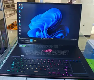 New Laptop Asus ROG Zephyrus G15 16GB Intel Core I7 SSD 1T