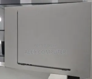 New Laptop Apple MacBook Air 2024 M3 15-Inch 8GB Apple M3 SSD 512GB