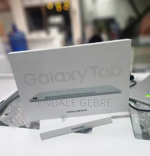 Photo - New Samsung Galaxy Tab S9 FE 128 GB Silver