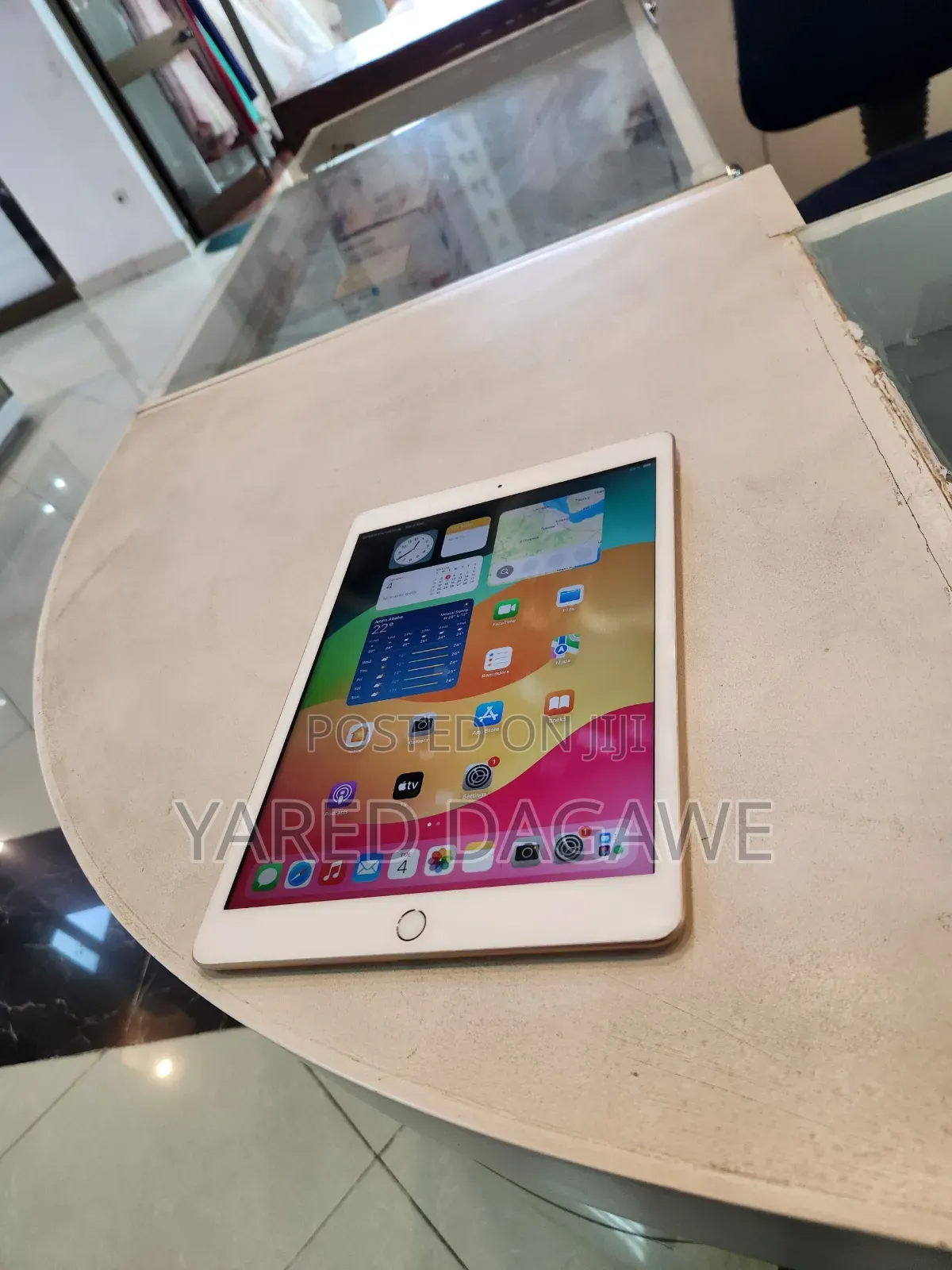 New Apple iPad 10.2 (2019) 128 GB Silver