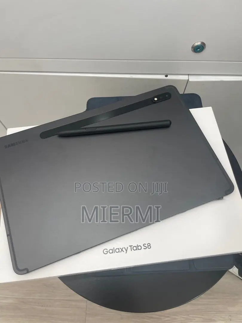 New Samsung Galaxy Tab S8 128 GB Gray