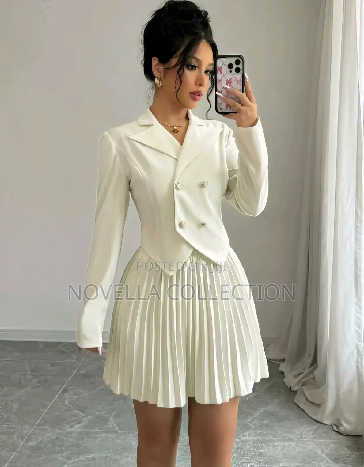 Beautiful Corset White Dress (Available on Hand)