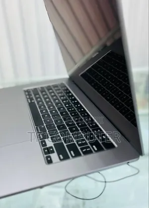 New Laptop Apple MacBook Air 2024 M3 15-Inch 8GB Apple M3 SSD 256GB
