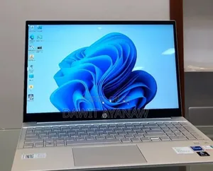 Photo - New Laptop HP Pavilion 15-Cs3063cl 16GB Intel Core I5 SSD 512GB