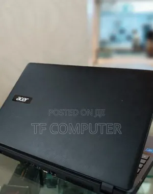 Laptop Acer 4GB Intel Celeron HDD 500GB