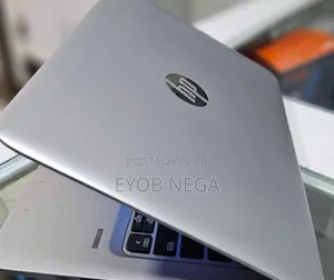 Photo - New Laptop HP EliteBook 820 G4 8GB Intel Core I7 HDD+SSD 1.5T