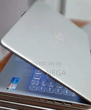 New Laptop HP Stream Notebook 8GB Intel Core I5 SSD 512GB