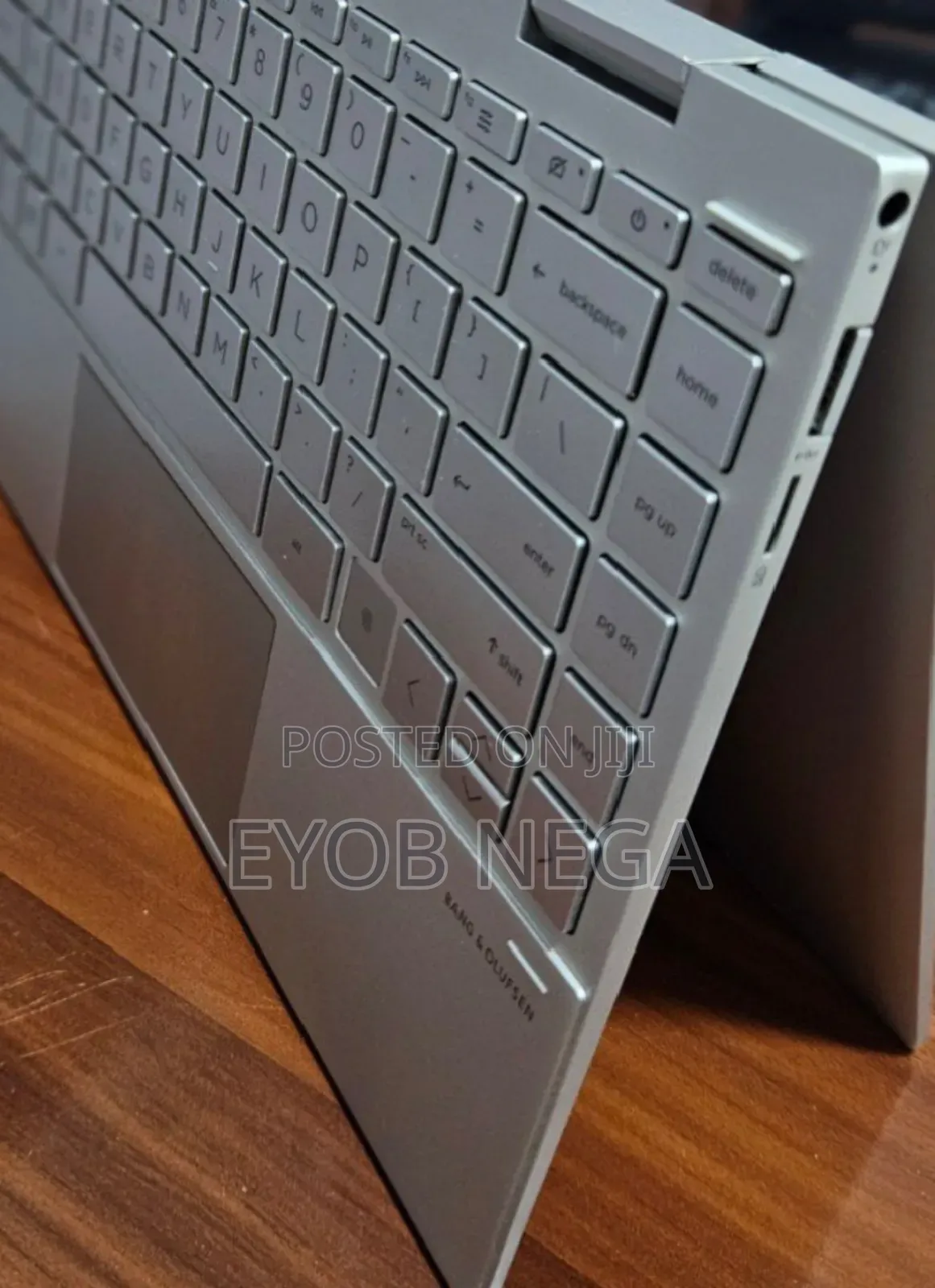 New Laptop HP Envy X360 8GB Intel Core I7 SSD 512GB