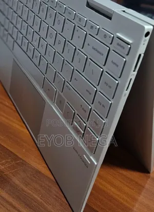 New Laptop HP Envy X360 8GB Intel Core I7 SSD 512GB